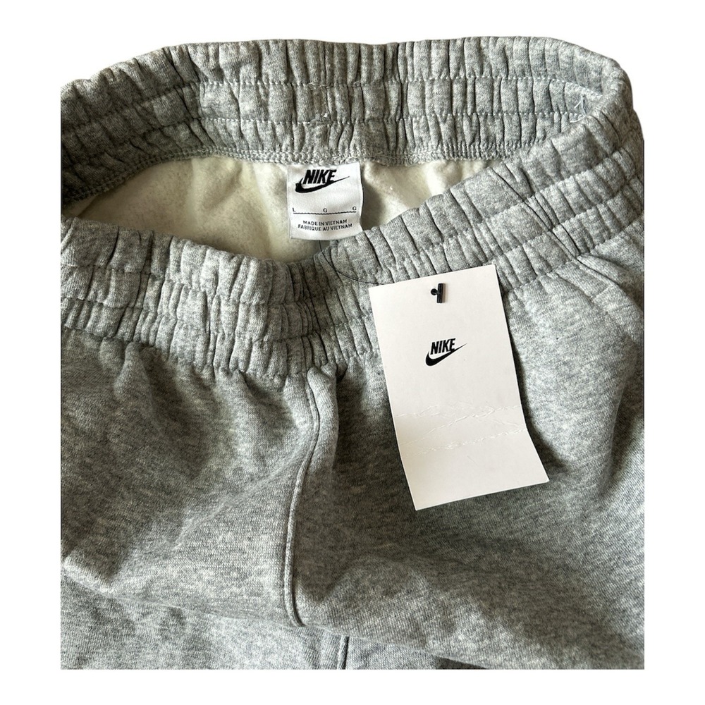 Big Kids Gray Nike Sportswear Club Fleece Joggers Brand New Size Large - Picture 9 of 10